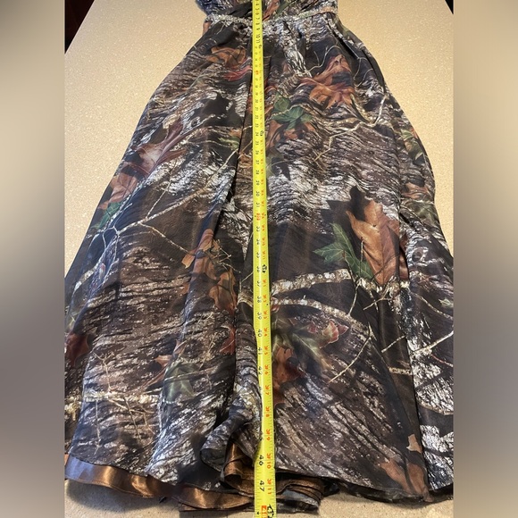 Chic Camouflage Print Prom Gown - Picture 9 of 15
